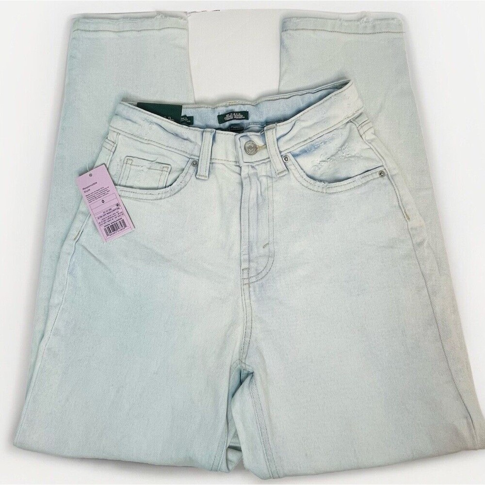 Wild Fable Women’s Ultra Light Wash Super-High Rise Tapered Jeans Size 0 New!
